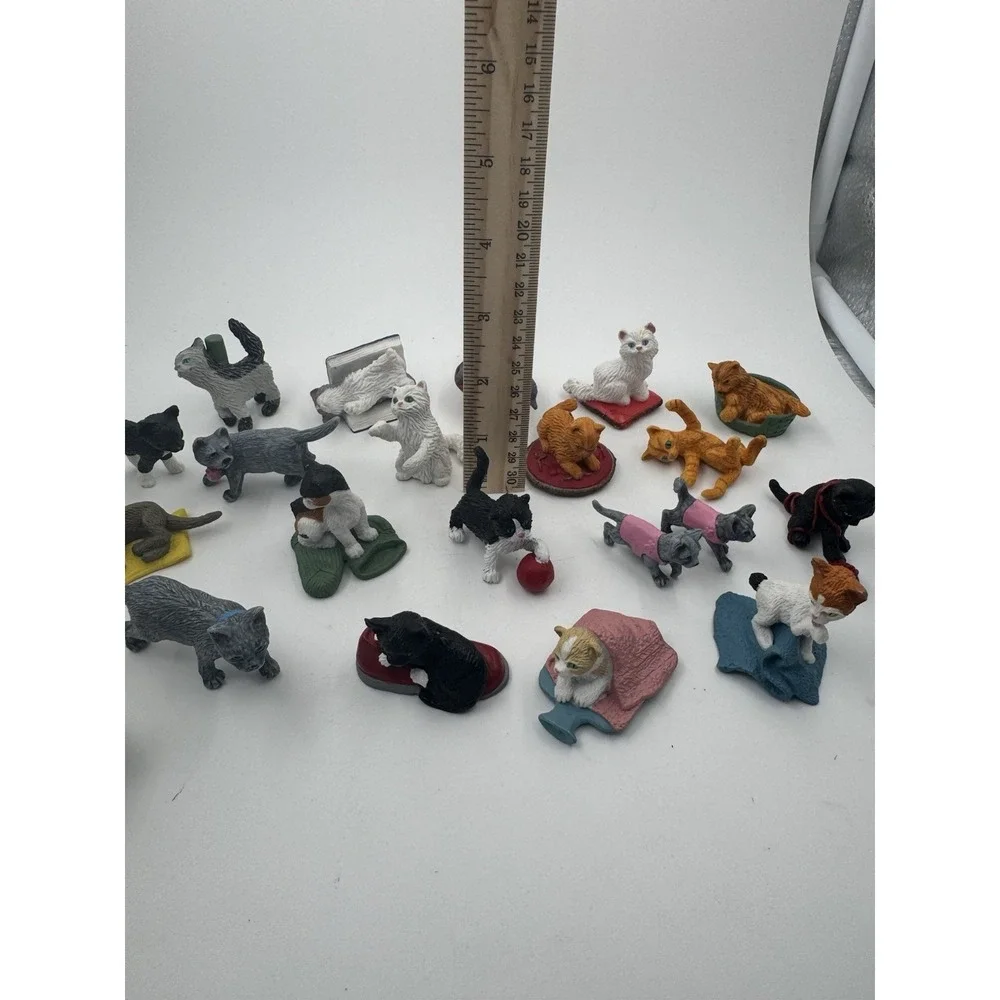 Kitty In My Pocket Plastic Toy Kitten Cat Figure Lot Vintage 1994 MEG Lot Of 20